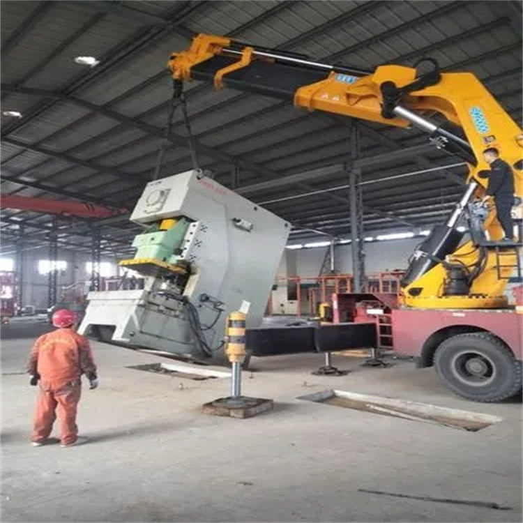 随州80吨折臂吊车出租附近电话